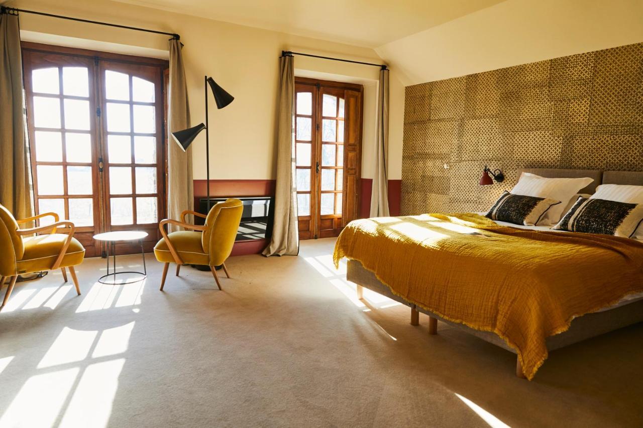 Chateau De Hotel 4*