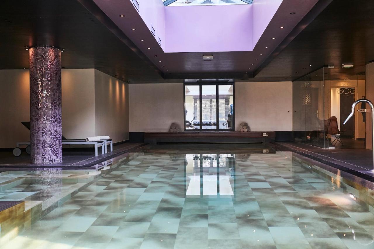 Chateau De Hotel 4*